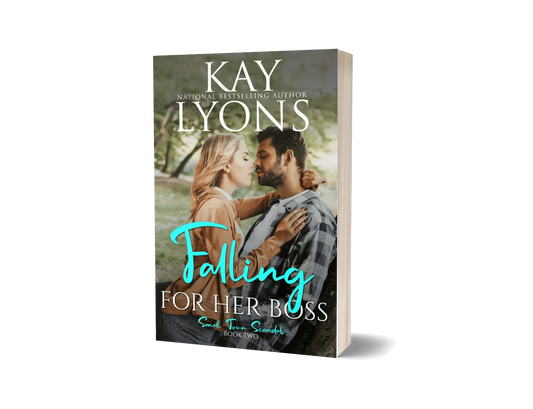 Falling For Her Boss (paperback)